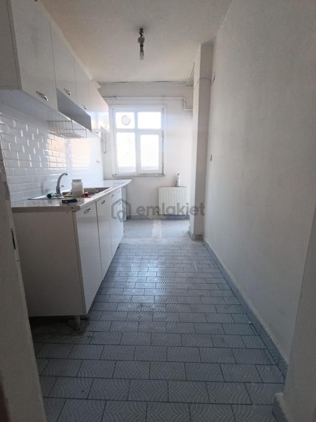 Torunlar Emlak'dan Bağcılar Yeni Mah'de Satılık 1+1 Daire 1