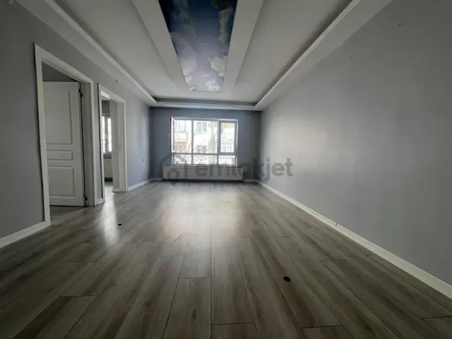 19 Mayısta Ful Yapılı Katta Kiralık 5
