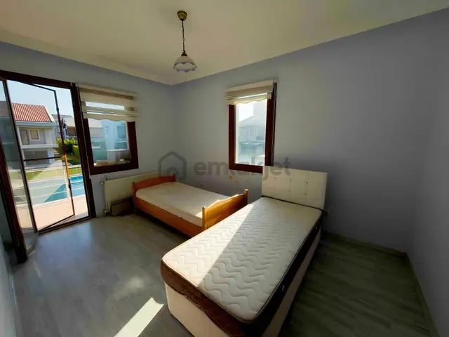 Özel Havuzlu 5+2 Lüks Villa - Denize Yürüme Mesafesinde 2