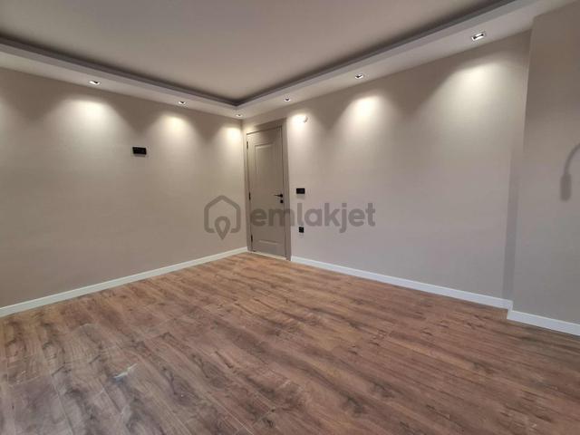 Silivri Çanta Bölgesinde Kiralık Sıfır Lüx 5+1 Villa 5