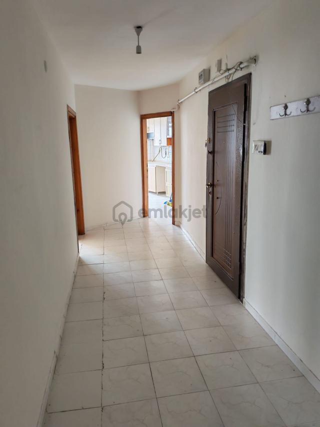 Bolu Merkez & Kültür Merkezi Karşısı & 3+1 & 140 M2 Uygun Fiyata 3