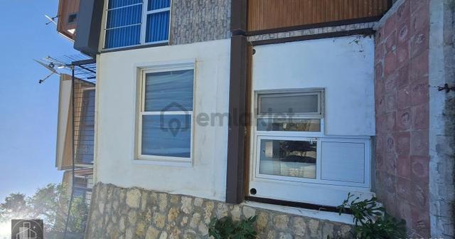İzmir Seferihisar Zümrütevler Sitesinde 1+1 Eşyalı Kiralık 5