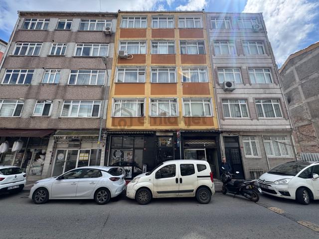 Turyap' Tan İstanbul Emniyet Müdürlüğü Arkası Cadde Üzeri Temiz Satılık Daire