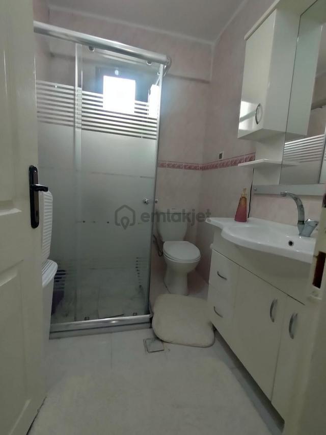 Bilgen Vatan'dan Melek Özen Arkası 3. Kat Kiracılı Yatırıma Oturuma Uygun 3+1 Satılık Daire 3