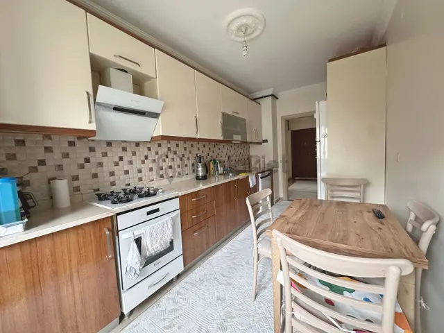Altıağaç Mahallesi Manzaralı Önü Açık Borçsuz 4+1 Satılık Daire 5