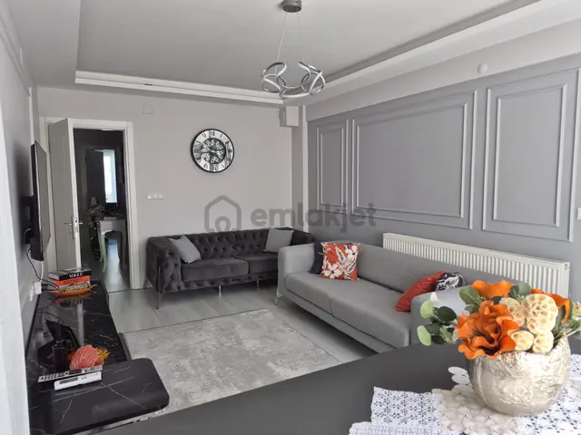 Akhisar Atatürk Mah. Geniş 2+1 Kiralık Daire 2