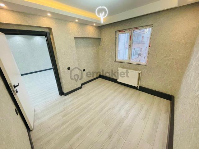 (1231) Keçiören Pınarbaşında Full Yapılı Katta Satılık Daire!!! 3