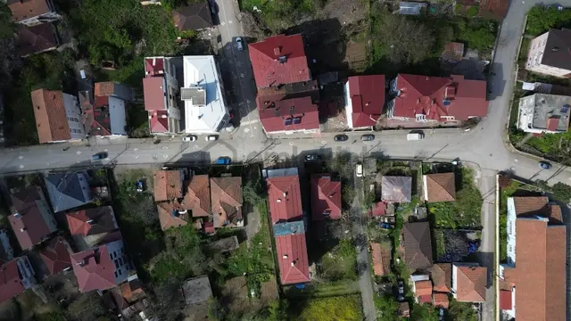 Görgülü Emlak'tan Merkezi Konumda Kiralık İşlek Dükkân 5