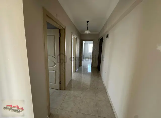 Didim Cumhuriyet Mah. 3+1 Ayrı Mutfak Kiralık Daire 3