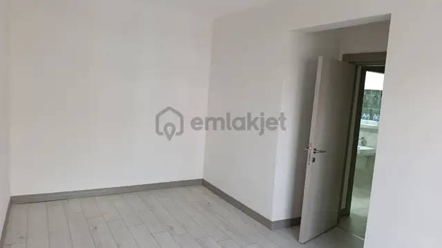 Sahibinden Satılık Oturmaya Hazır 3+1daire 5