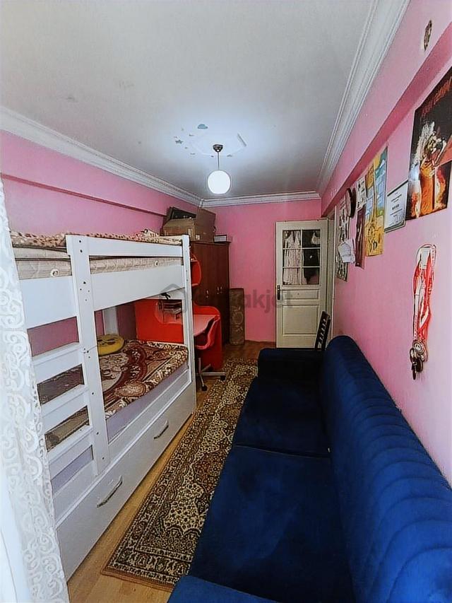 Yeşilyurt Ordu Caddesi Yakını 3+1 Arakat Satılık Daire 3