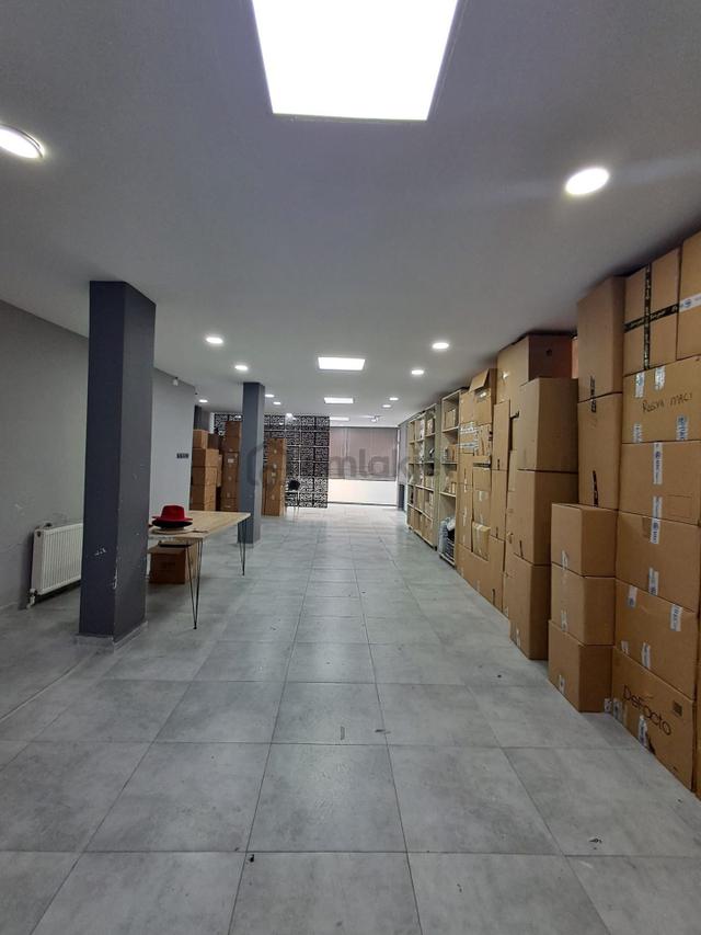 Bağcılar Kemal Paşa Mah Satılık 100 M2 Cadde Üzerinde Köşe Başı Dükkan Mağaza 4