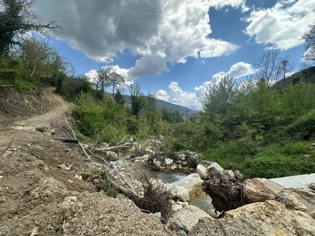 Alanya Uğurlu Köyünde Satılık 500m2 Ev Yapımına Uygun Tarla 4