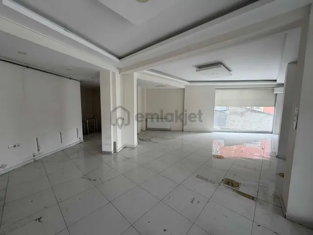 Duru'dan Kanlıca Mh. Satılık 130m2 Bodrumlu Dükkan 2