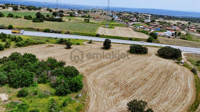 Nokta Emlaktan Kupon Yer..merkeze 10 Dakika Mesafede.. 4