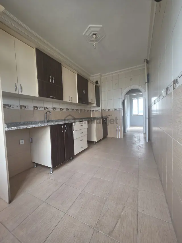 Aydoğmuş Mahallesinde Ayrı Mutfaklı 2+1 Kiralık Aydoğmuş Mahallesinde Ayrı Mutfaklı 2+1 Kiralık