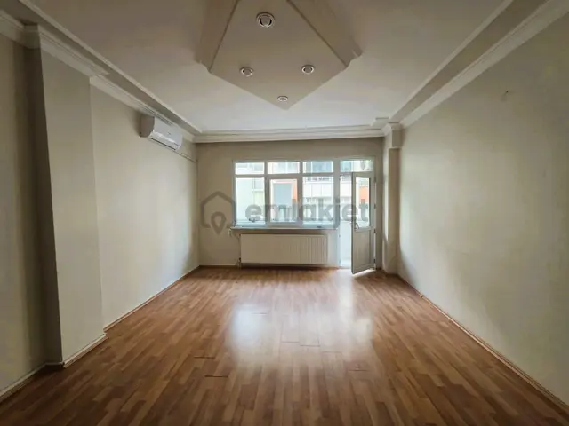 Satılık Rami Cuma Mahallesinde 2+1 Aydınlık Yatırımlık Daire 3
