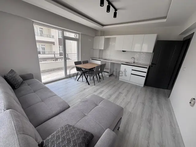 Çepni Mahallesi Hastane Yakını 1+1 Eşyalı Kiralık Daire 2