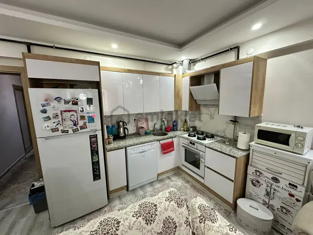 Zeki Emlaktan Manisa Muradiye Mh Bahçeli Nizam Satılık 2+1 Arakat Daire 3