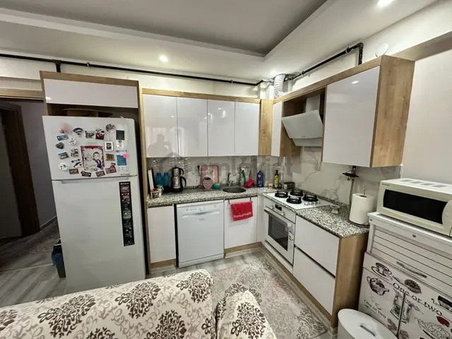 Zeki Emlaktan Manisa Muradiye Mh Bahçeli Nizam Satılık 2+1 Arakat Daire 2