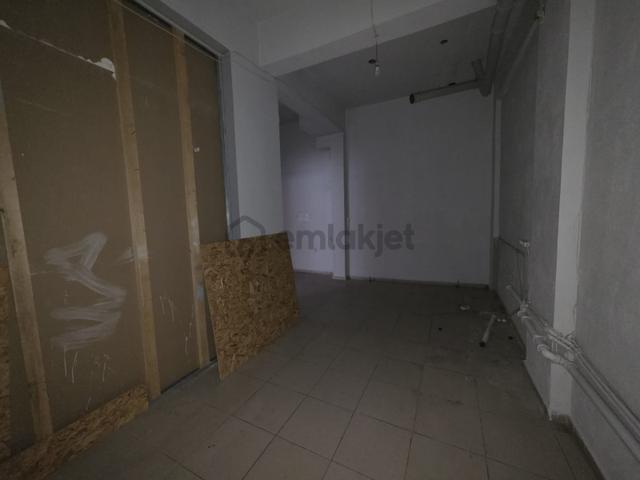 Çanakkale Biga Tekel Meydanında Kiralık Dükkan 4