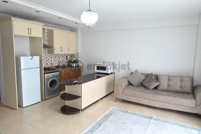Üstünkent'ten Çiftlikköy'de Full Eşyalı Ferah Oturumlu 1+1 Daire 4