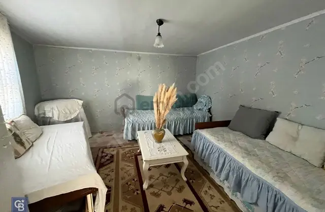 İzmir Bayındır Merkez Değerli Konumda Satılık Müstakil Ev 4