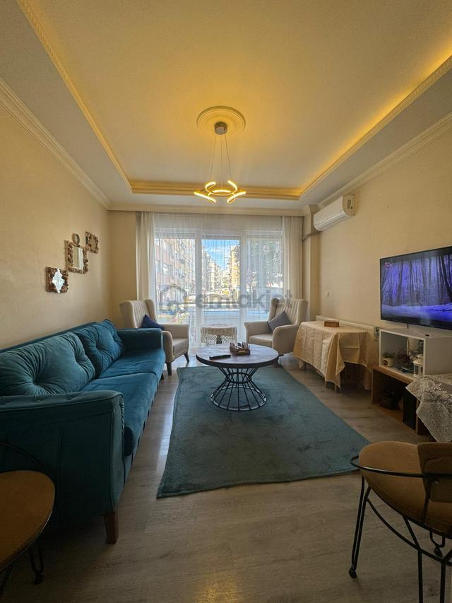 Bakırköy Merkezde Sahile Yakın Yeni Binada 2+1yüksek Giriş Daire 3