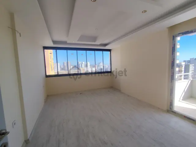 Eminevim'e Uygun Okullara Yakın Sıfır Lüks 2+1 Daire! 2