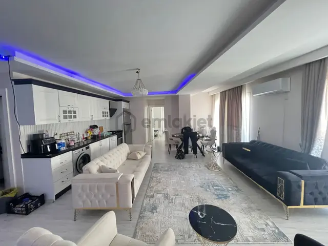Restij'den Turgutreis'te Full Yapılı Asansörlü Geniş 2+1 Daire 2
