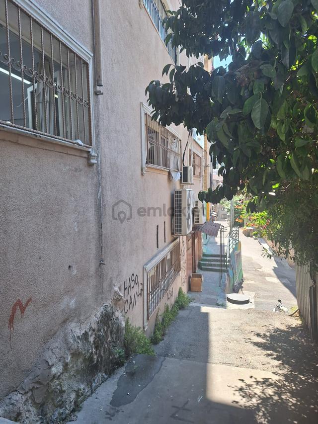 Altın Emlak Vatan'dan Beyoğlu Teşrifatçı Sokakta 100 Metrekarelik Dükkan 4