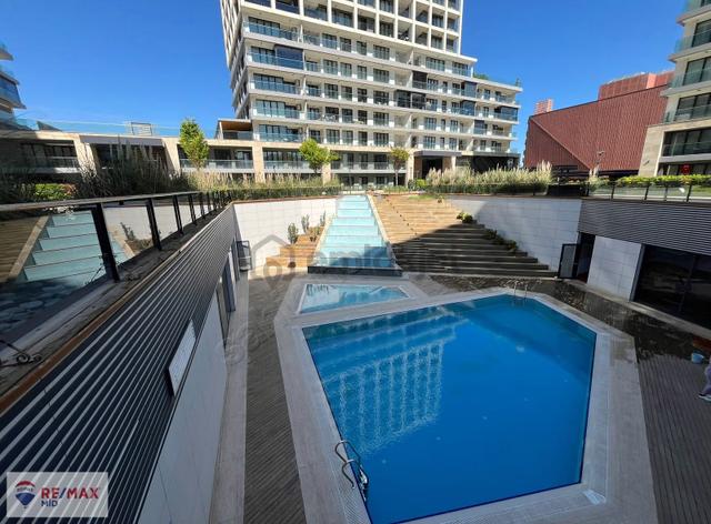 Remax Mıd 'den Cıty Lıfe Sıtesınde 3+1 Kıralık Daıre 1