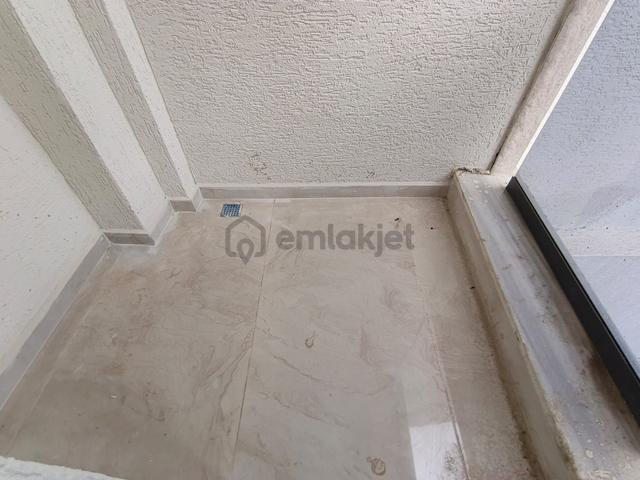 Çekmeköy Merkez Mh Orman Ve Doğa Manzaralı Satılık 2+1lüks Daire 5