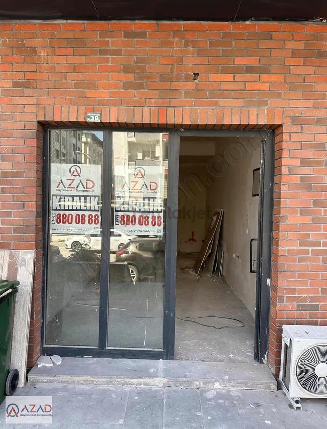 Azad-metin Tamer Sitesinde Kiralık İşyeri 4