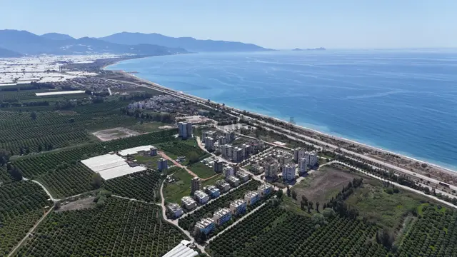Antalya Finike Hasyurt’ta Denize 400 Metre Konut İmarlı Fırsat Arsa! 2