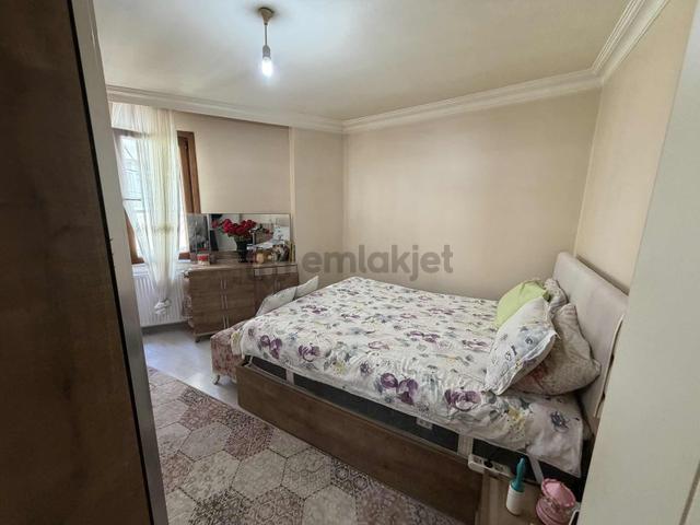 Kağıthane Hürriyet Mah Cad Üzerinde Otoparklı 2+1 Daire 2
