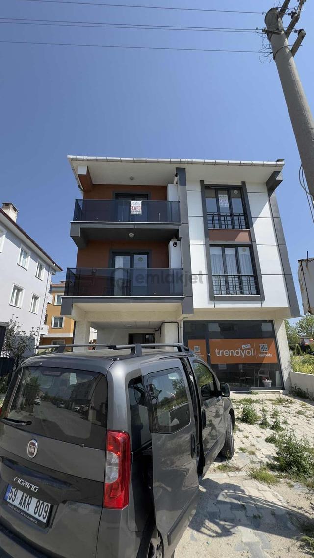 Acill Satılık !!zaferde Villa Bölgesinde 1+1 Daire Acill Satılık !!zaferde Villa Bölgesinde 1+1 Daire