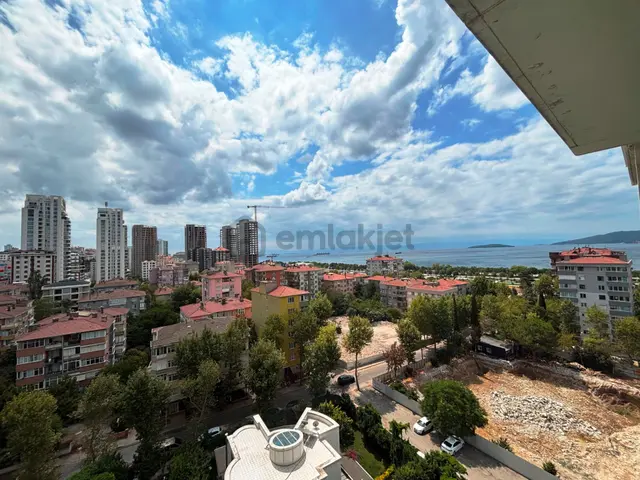 Dap Royal Towers'da 10.kat Deniz Manzaralı Büyük Tip Satılık 2+1 1