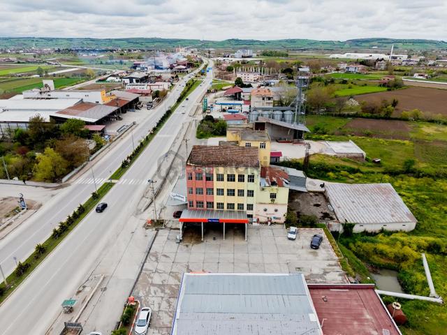 Bafra Vıp Gym.den Mardar Mah.de 1.031m2 Tarla Ve Depolu İşyeri 5