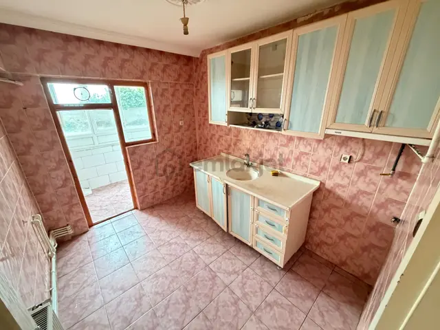 Sincan Selçuklu Mah Salon Bağımsız Merkezi Konumda Satılık 3+1 2