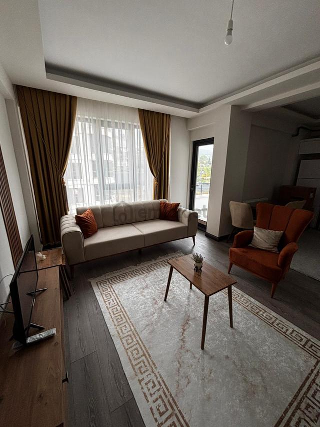 Şehir Hastanesi Hemen Alt Tarafında Eşyalı 1+1 Kiralık Daire 4