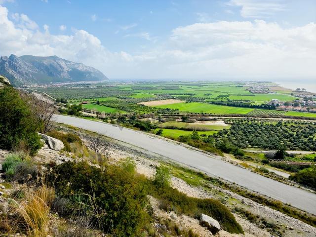 Muğla İli,milas İlçesi,çamlıca Mah.full Deniz Manzaralı 2.255 M2 2