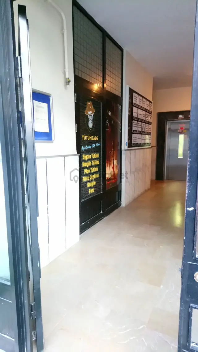 Marmara'dan Bankalar Caddesinde Satılık İşyeri 5