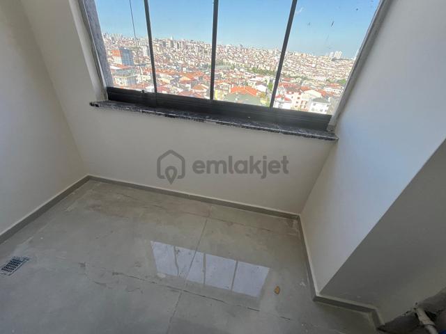 Serkan Gayrimenkulden Bağıcılar Barboros Mahallesinde 3+1 Sitede Kapalı Otoparklı 3+1 Daire 5