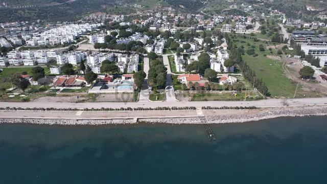 Çandarlı Meltemköy'de Deniz Manzaralı, Plajlı 1+1 Daire 5