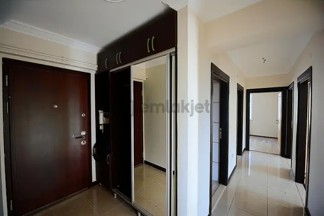 Turyap'tan Kazımıye Yıldız Sitesi'nde Kiralık 3+1 Daire 3