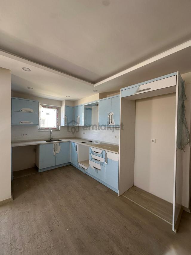 Satılık 2+1 Sıfır Daire | Cadde Cepheli 2