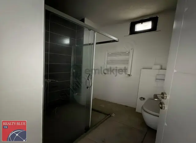Tek Yetkili !! Sultanbeyli Tek Tapulu Daire Ve Dükkan Satılık 3