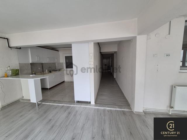 Century21 Işıltı Gayrimenkul'den Güzelhisar'da Satılık 3+1 5