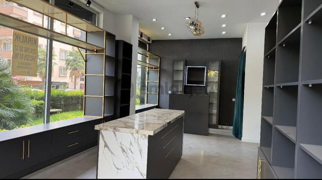 İhsaniye'nin En Güzel Dükkânı Kiralık 3